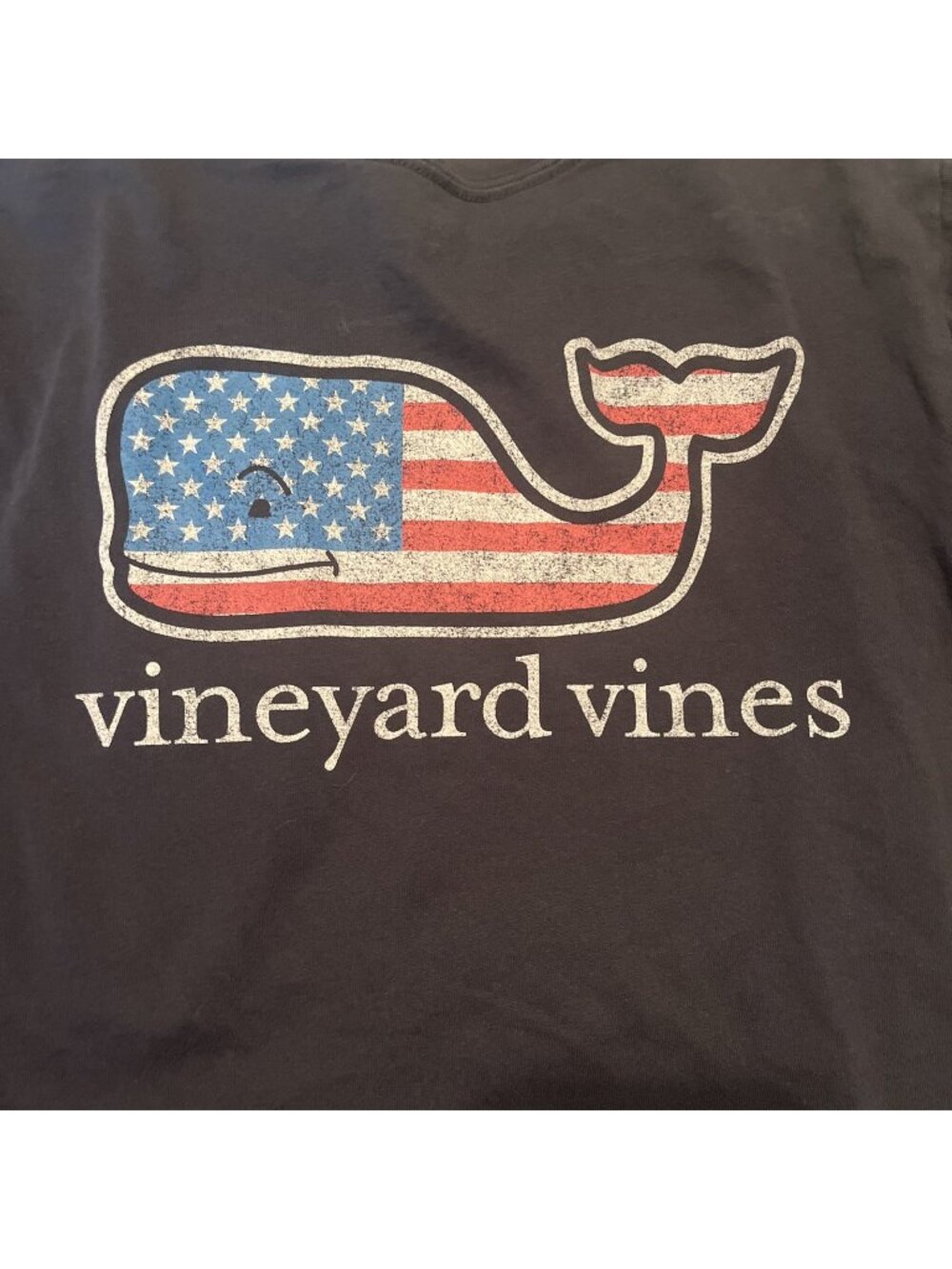 Vineyard Vines Boys long sleeve medium 12-14 navy blue american flag whale